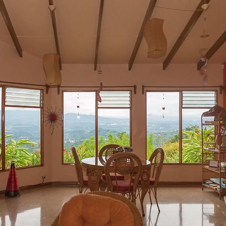Vista Atenas Bed And Breakfast Mercedes  Экстерьер фото