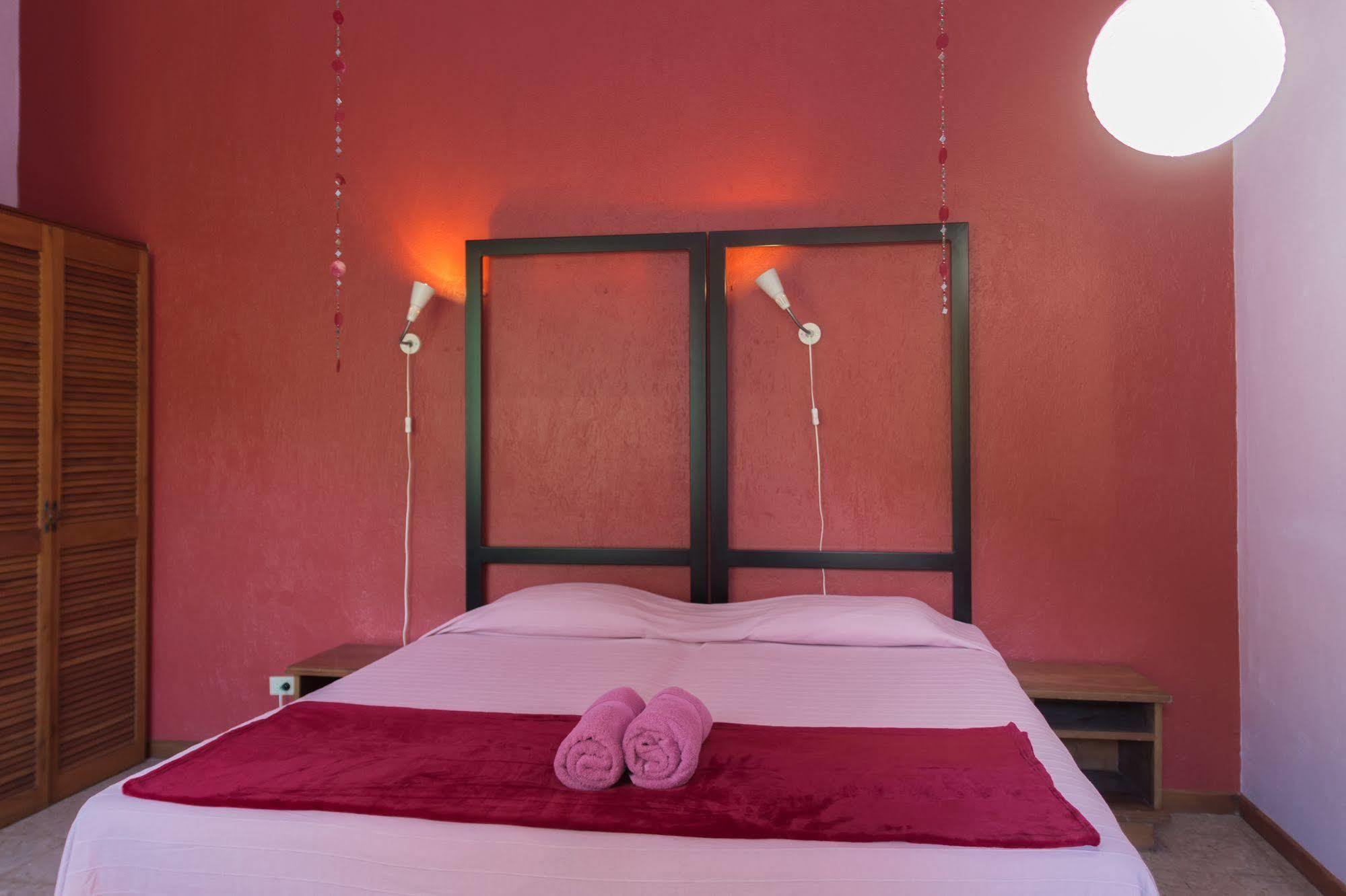 Vista Atenas Bed And Breakfast Mercedes  Экстерьер фото