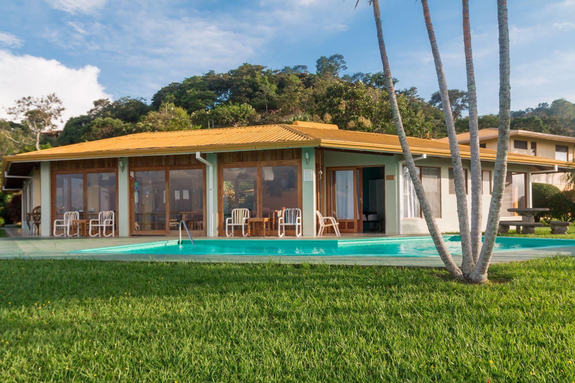 Vista Atenas Bed And Breakfast Mercedes  Экстерьер фото